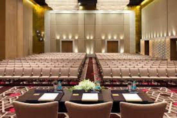 Hyderabad Marriott Hotel &amp; Convention Centre